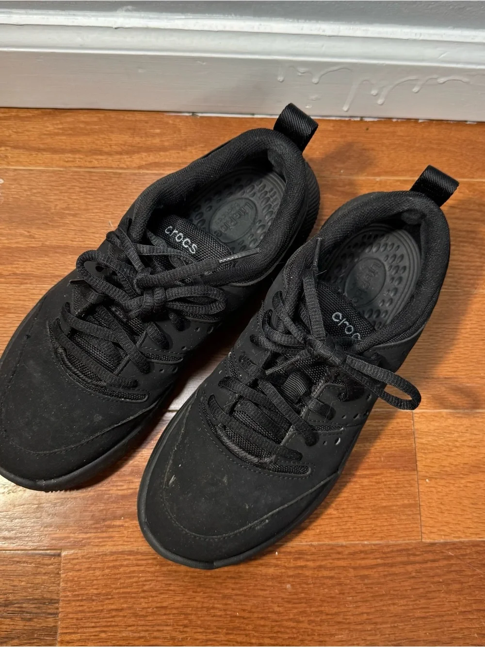 Crocs LiteRide Women all Black Lace-Up Low Top slip resistant restaurant nonslip